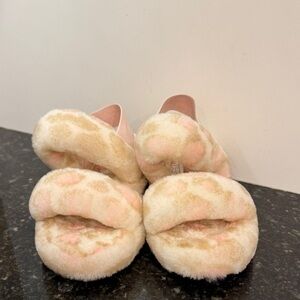 UGG YEAH Panther Print Slippers Platform Women’s Multicolor Women's Size 6